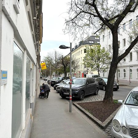 Traumhafte Wohnung Fuer 2, Walk In Dusche, Extra Kueche, Nespresso, Zentral Vienne Extérieur photo